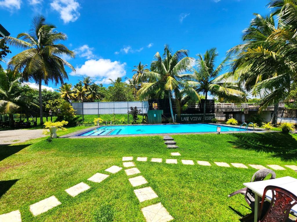 Lake View Resort