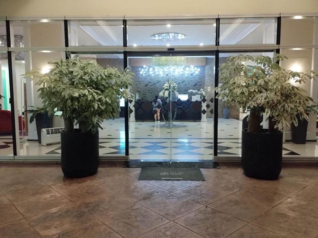 Homey Studio at Stamford Mckinley hill few walk to Venice Piazza photo 2