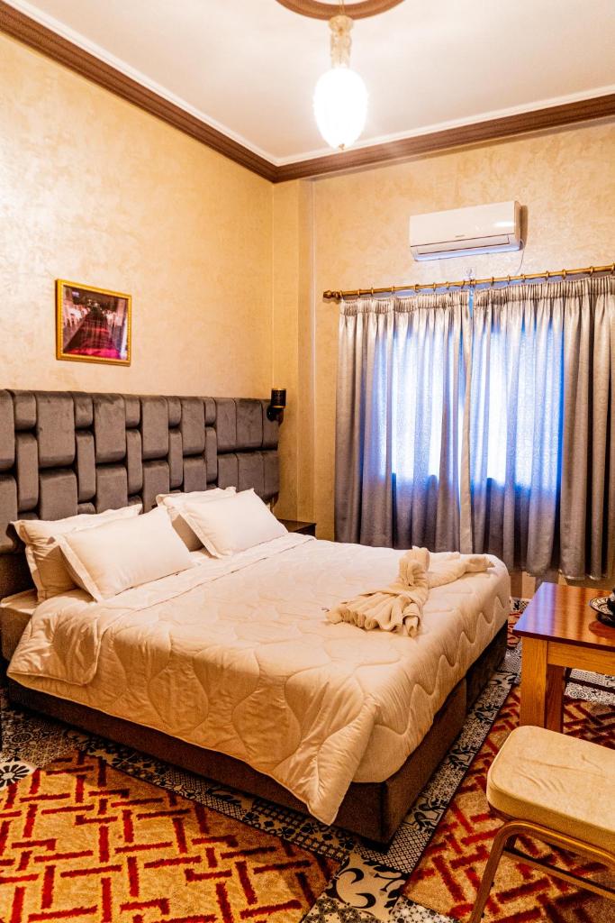 HOTEL LA VALLEE DES KASBAHS CHEZ ILYAS photo 1