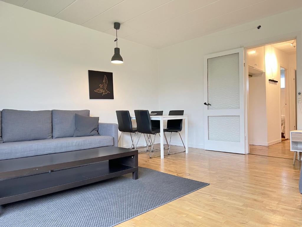 One Bedroom Apartment In Rdovre, Trnvej 41b,