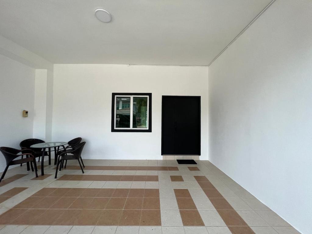 Trichrome Marina Island Pangkor Minimalist 5R4B Villa photo 4