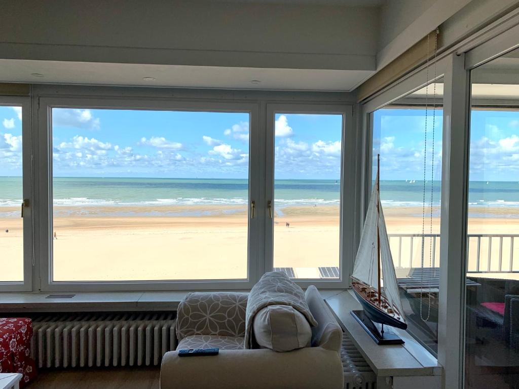 Residentie Rapallo Oostende with fantastic Sea View! photo 4