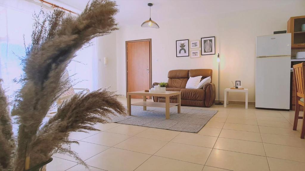 STAY Sunny Palms Apt
