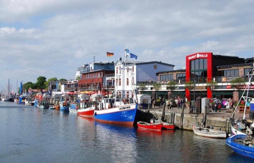 Birnbom Warnemünde photo 2
