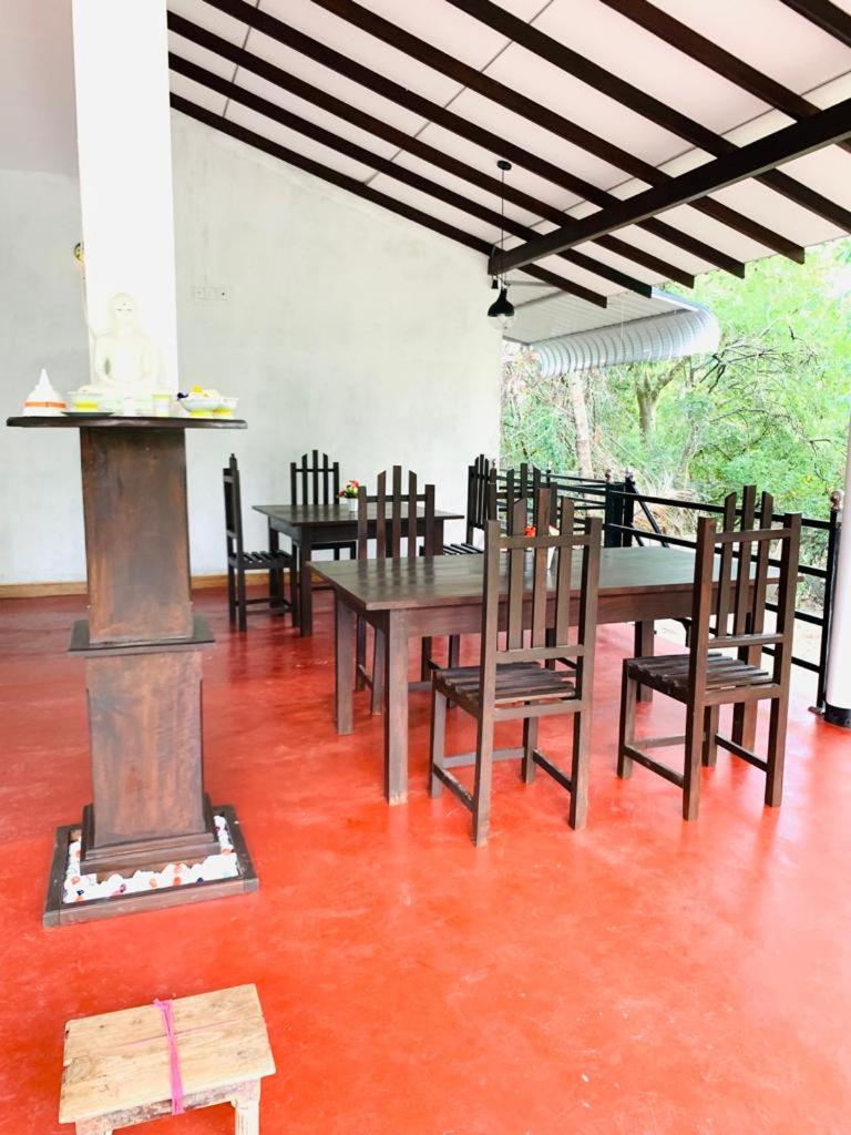 Peacock Villa Resort photo 2