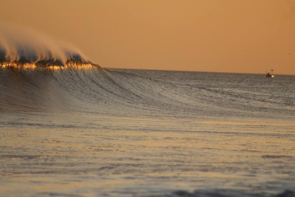 Surfer’s Sanctuary on uncrowded beach! photo 3