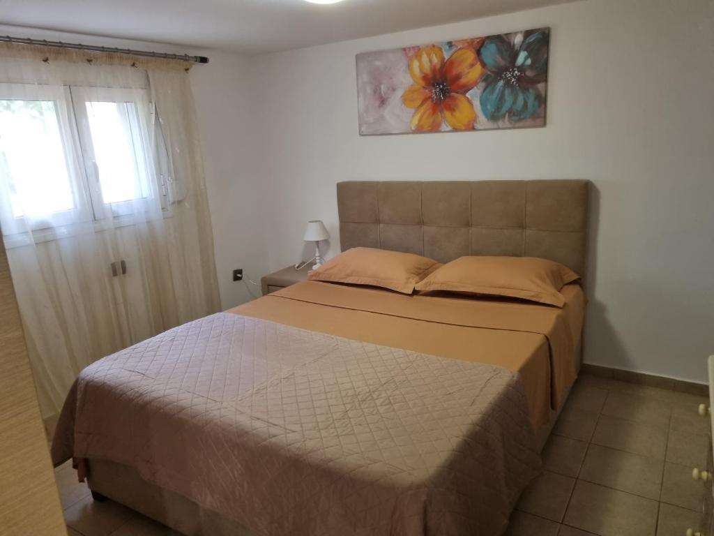 Cozy apartment near sea and airport photo 3