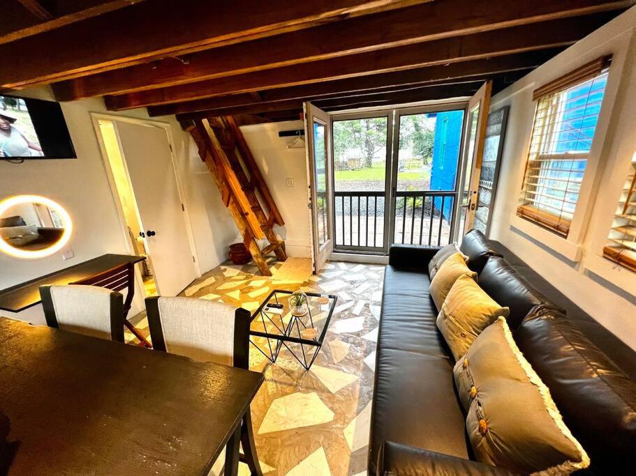 Tiny House Hideaway with King Bed photo 2