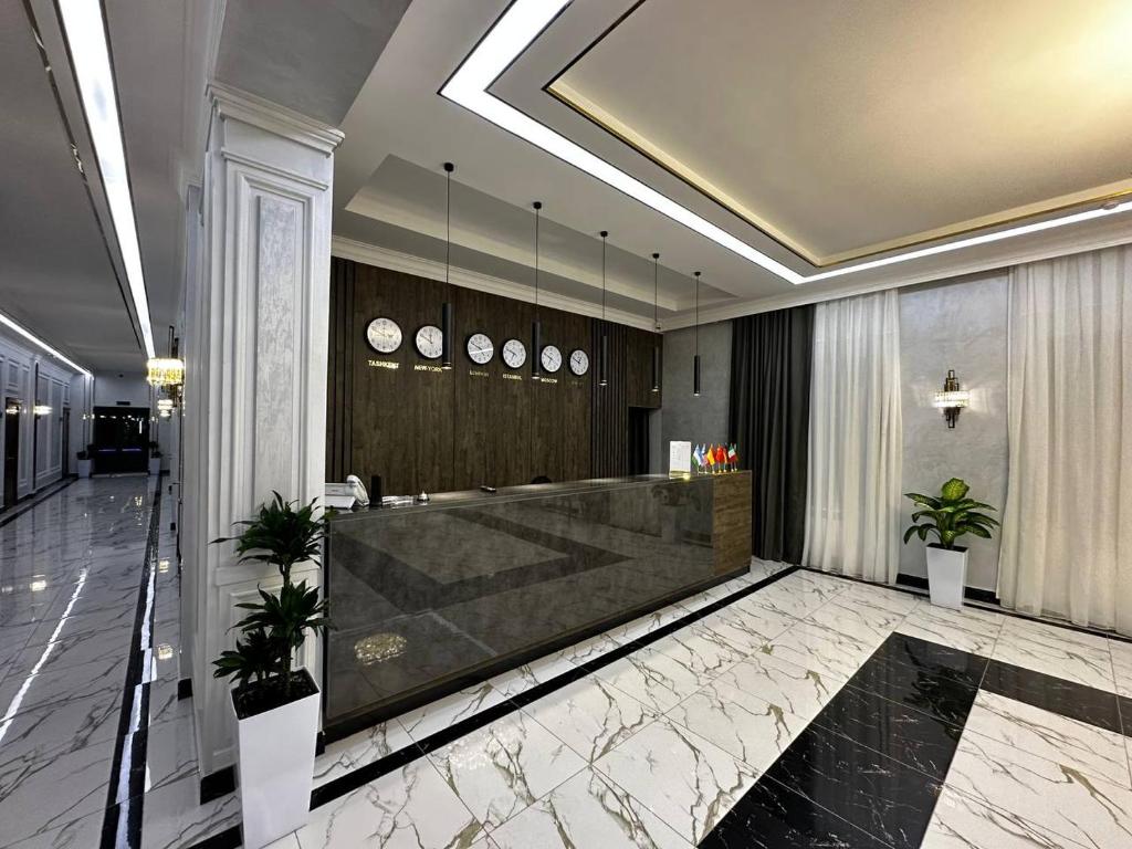 Hotel Royal Plaza photo 3