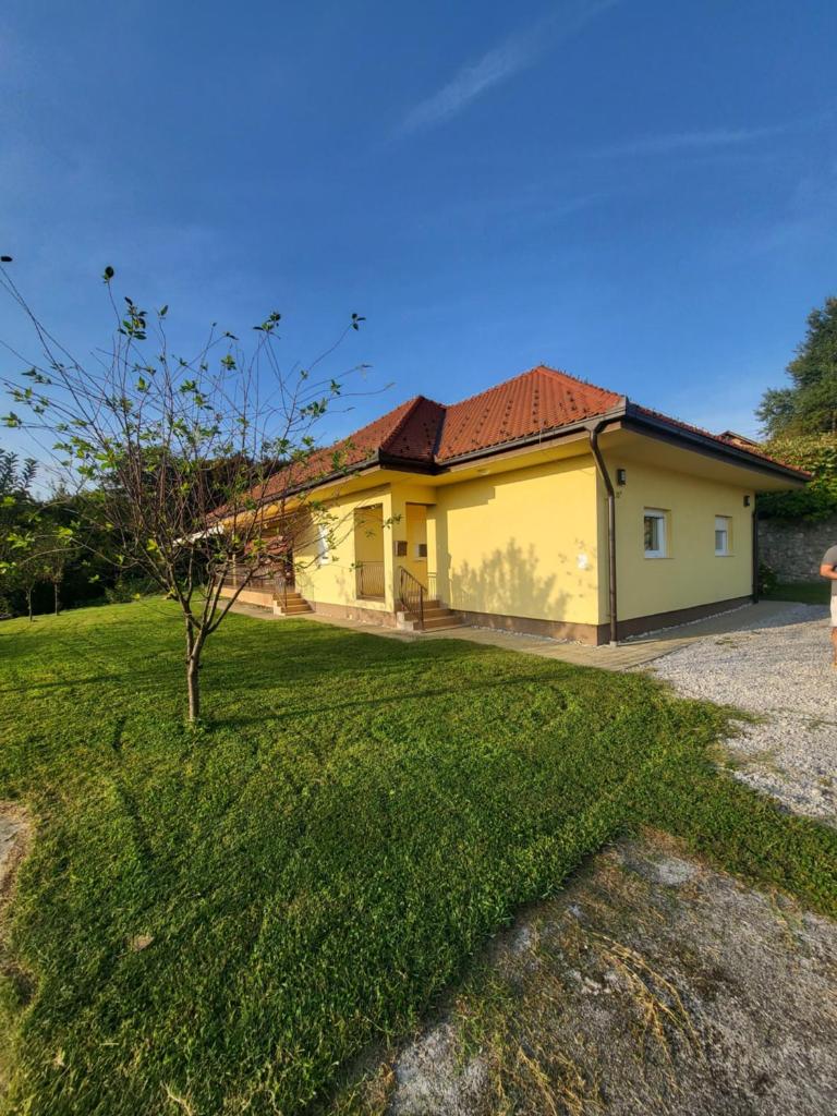 Beautiful home "Yellow Secret" with 2 bedrooms, big terrace and backyard photo 3
