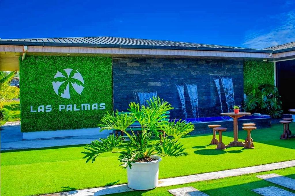 Hostería LAS PALMAS