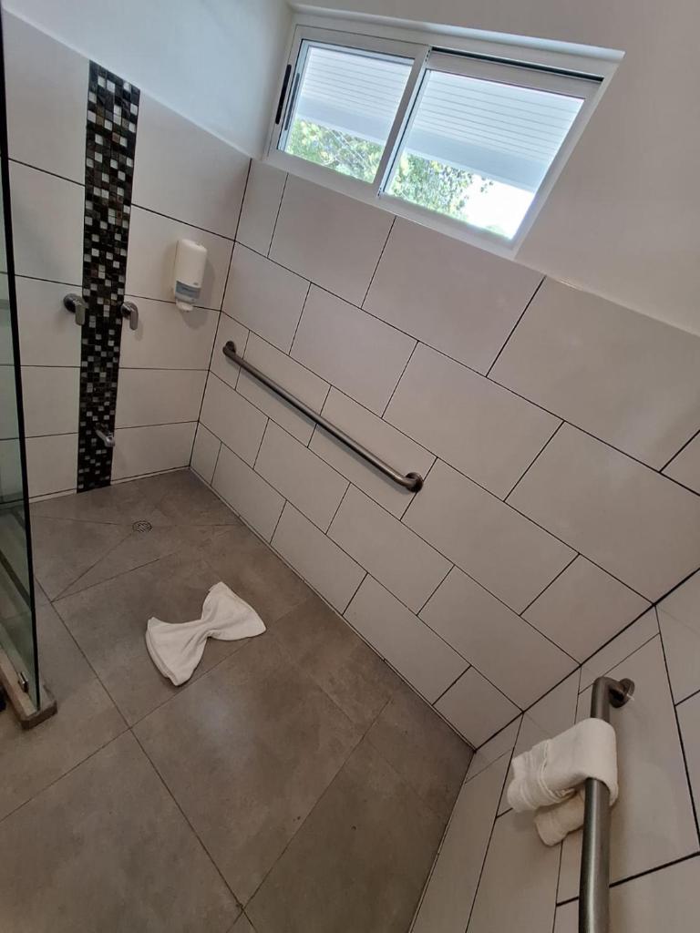 HOTEL MARINO BALLENA photo 1