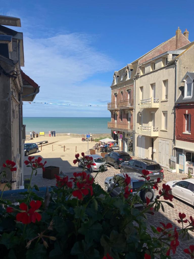 Grand Triplex vue mer centre du village photo 3