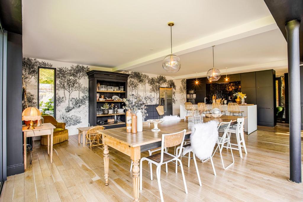 Le Petit Manoir de Lebisey, avec piscine photo 3
