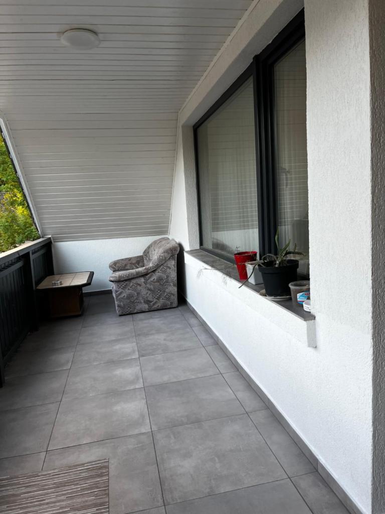 4-Zimmer Wohnung mit Balkon photo 3