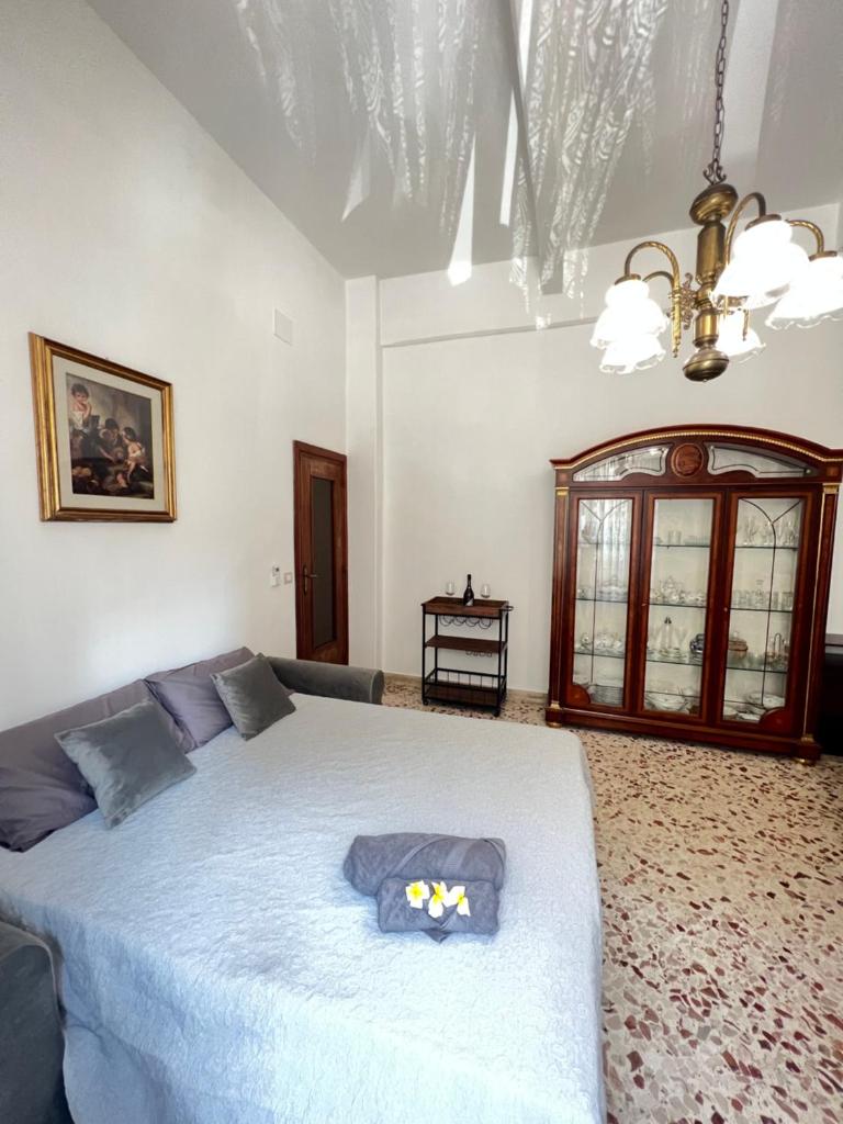 Sunny & Spacious apartment Palermo Center photo 2