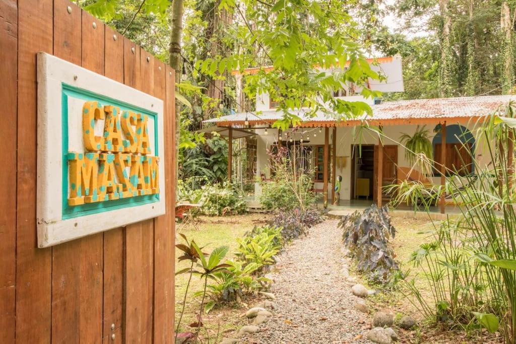 Casa Mazam photo 1