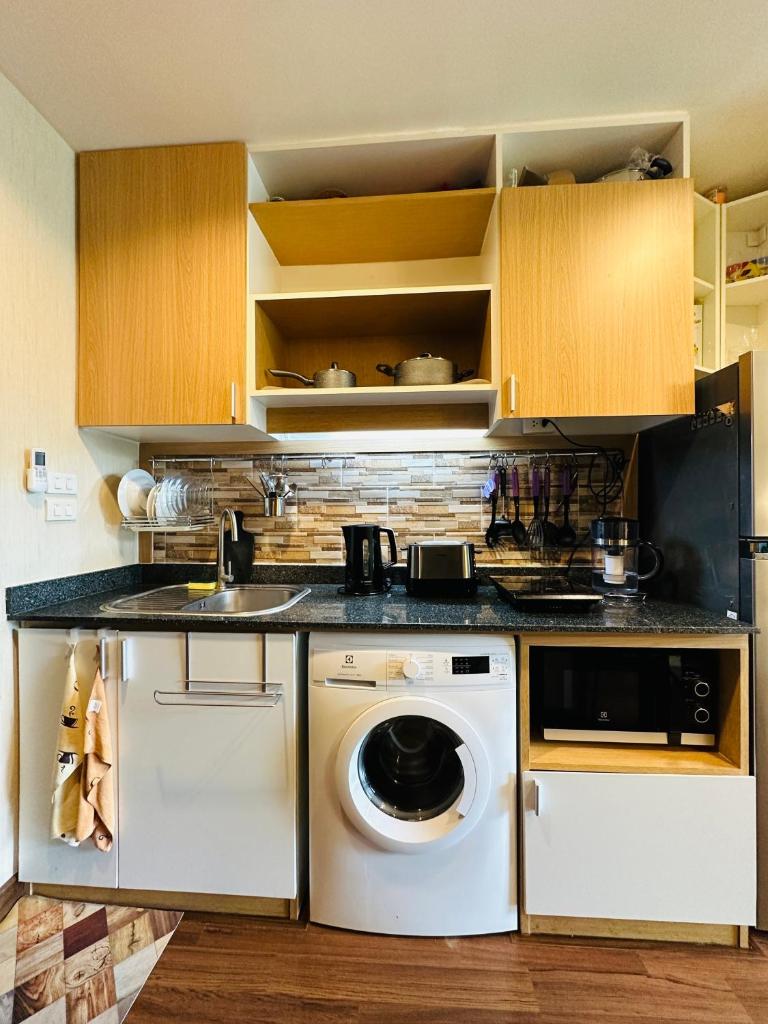 Brand New Naithon Condo C411 photo 4