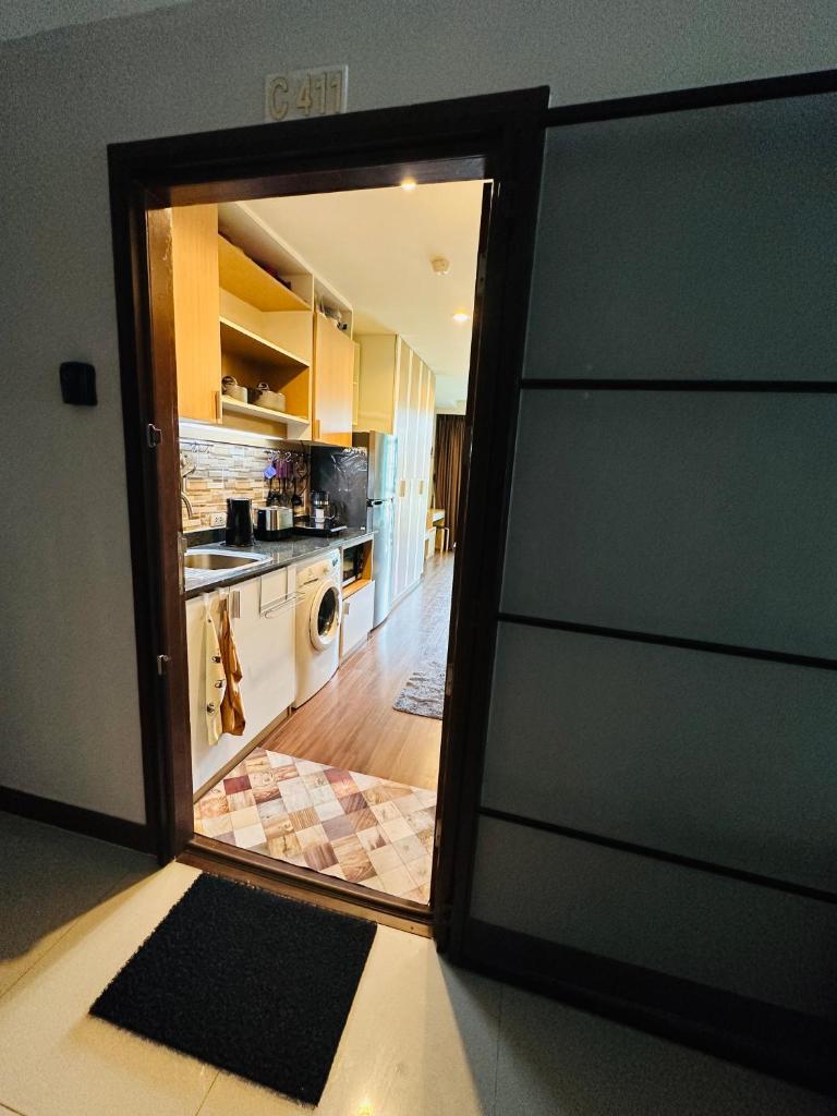 Brand New Naithon Condo C411 photo 3