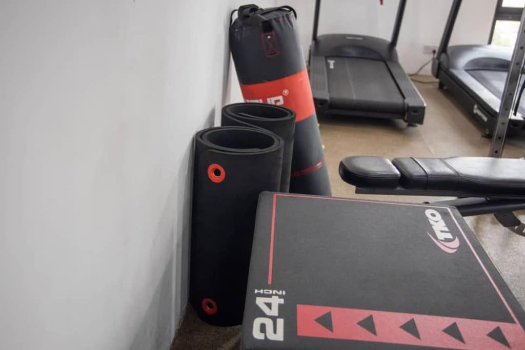 Central 2 Bed Apartment photo 4