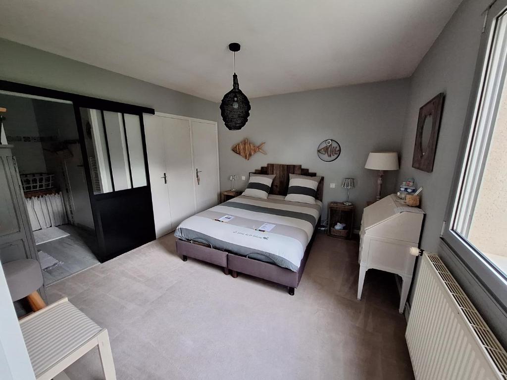 Woodland's House photo 3