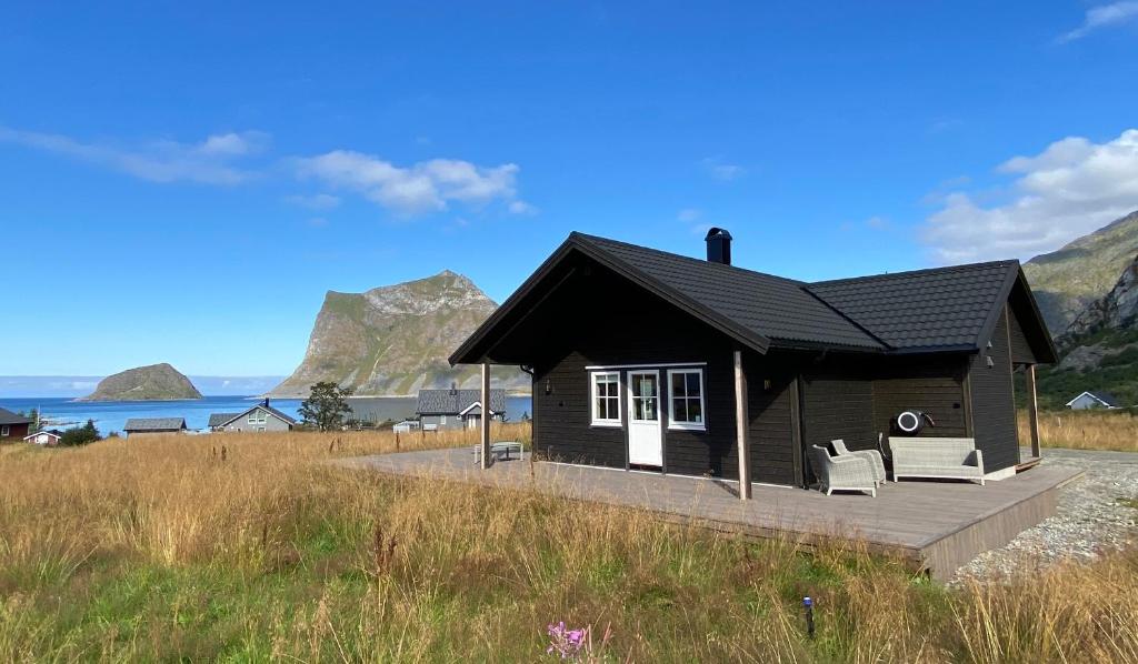 Tors Cabin at Haukland Beach