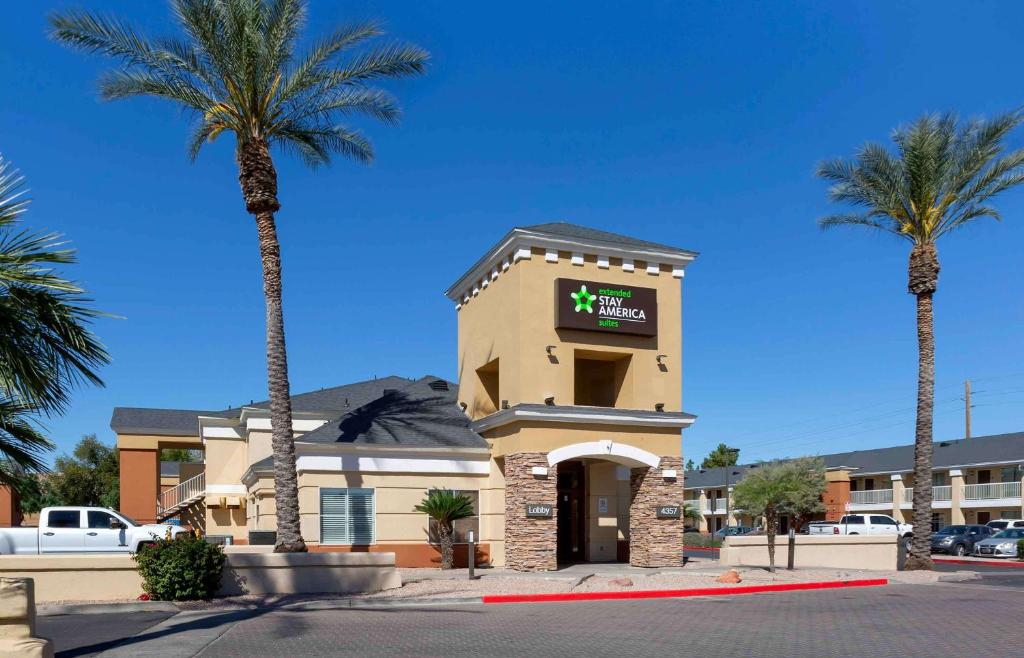 Extended Stay America Select Suites Phoenix Airport E Oak St image