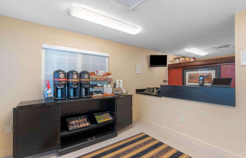 Extended Stay America Suites - Virginia Beach - Independence Blvd photo 4