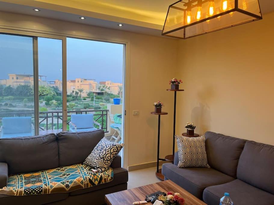 BeachSide 3BRs Chalet W/View - Pool access - Wi-Fi photo 1