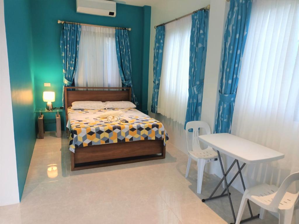 Alona WhiteHouses Resort photo 3