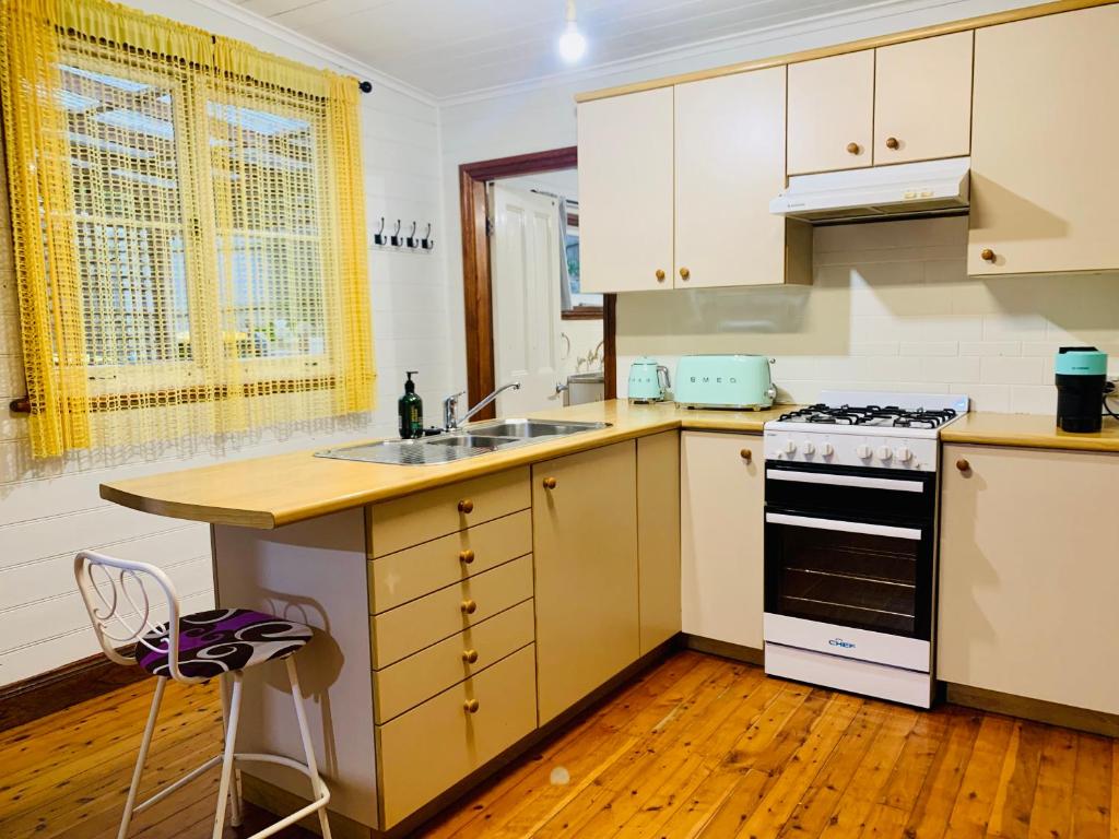 Quarryman Cottage @ 102 photo 3