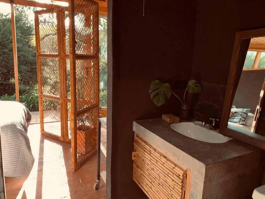 Cozy and isolated with hot springs photo 1