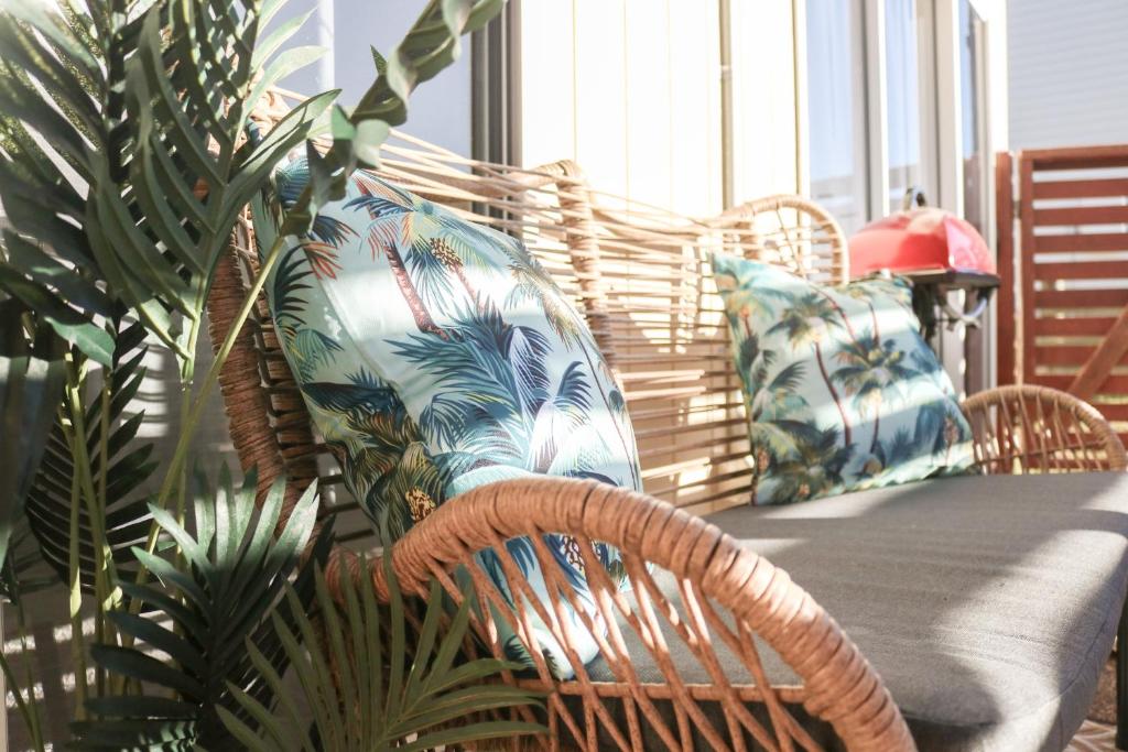 Seascape Retreat: Time to Slow Down
