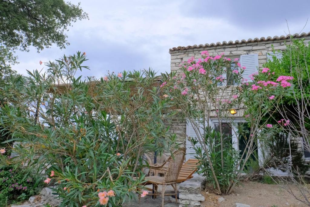 Les Villas de Qeparo photo 4