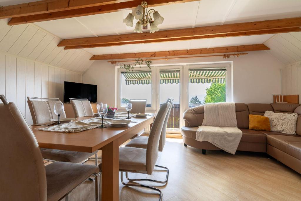 Vineyard Cottage Hočevar With Sauna - Happy Rentals photo 3