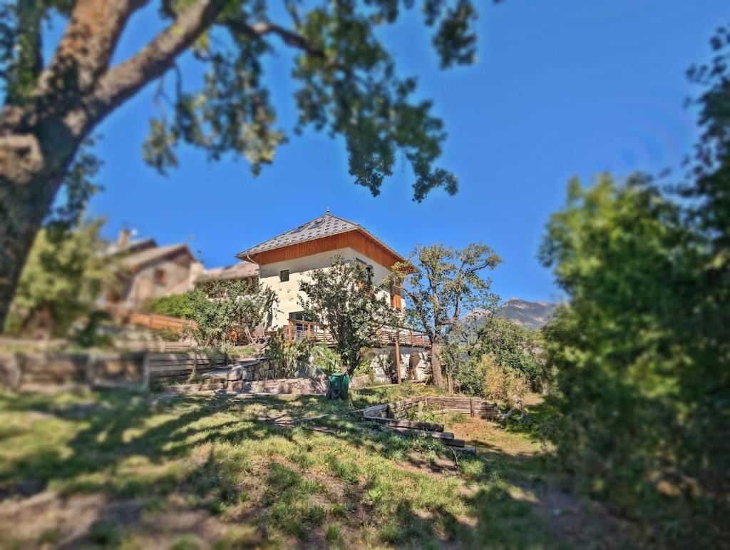 Villa Panorama - 120m2, 8 pax, 6mn des pistes, rénové, plein sud photo 2
