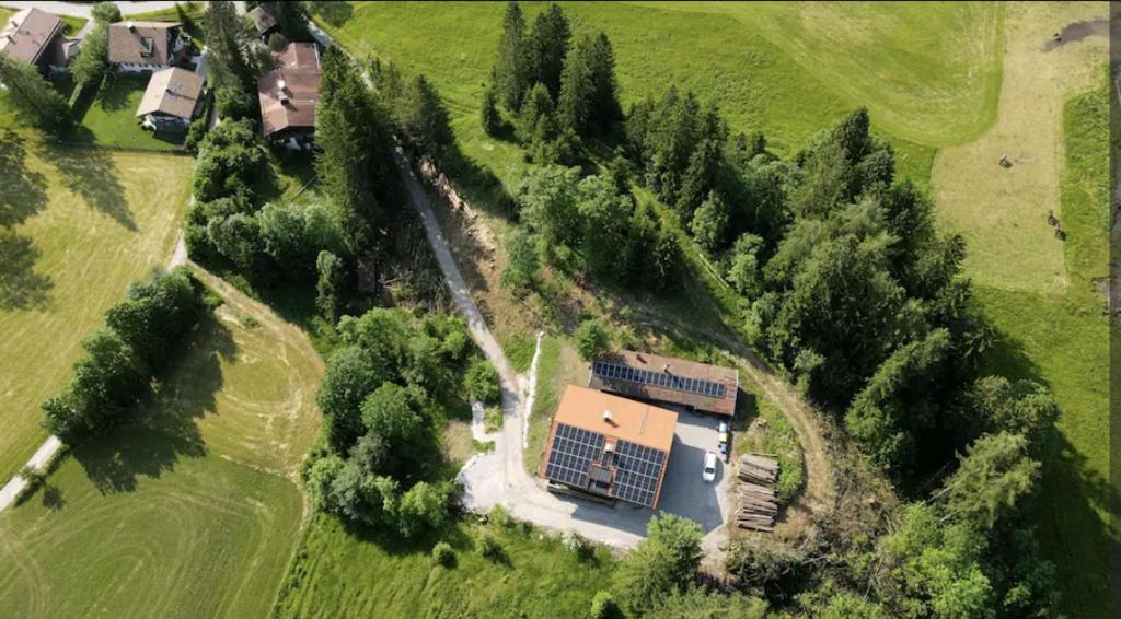 Gemütliches Berg-Chalet mit Panoramablick photo 2
