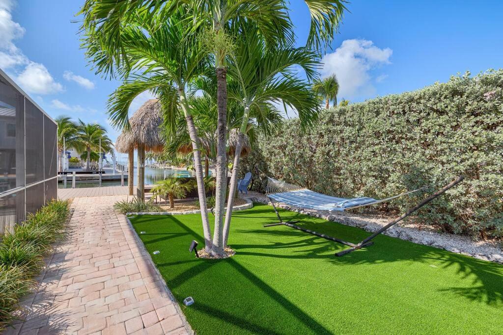 Super Snapper lux w/Heated Pool, Tiki, Dock, Lanai photo 4