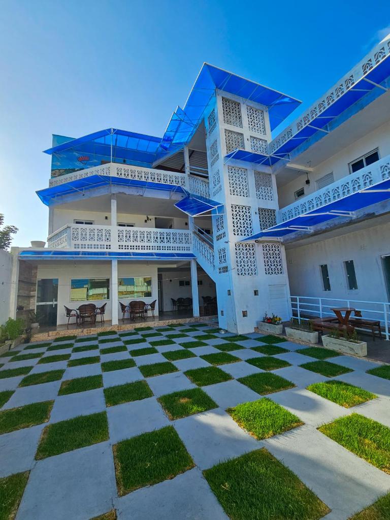 MANERO HOSTEL e POUSADA
