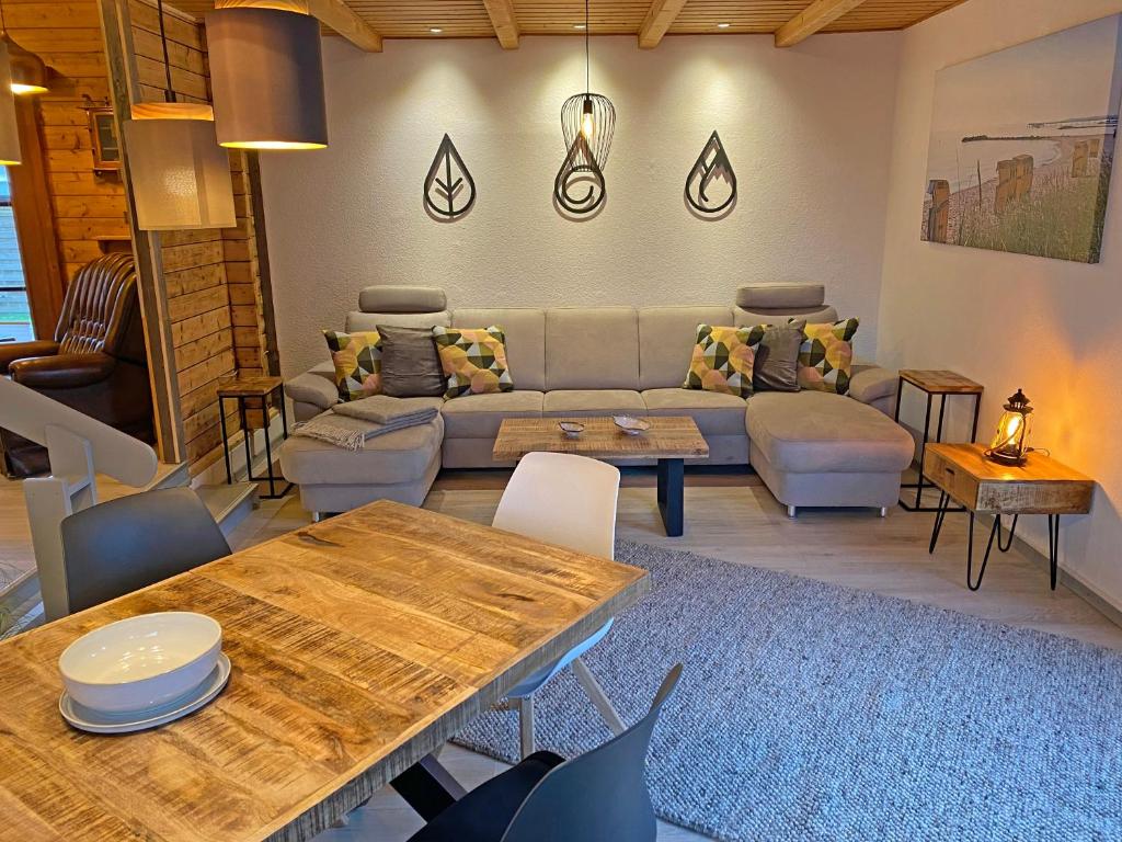 Beach House photo 4