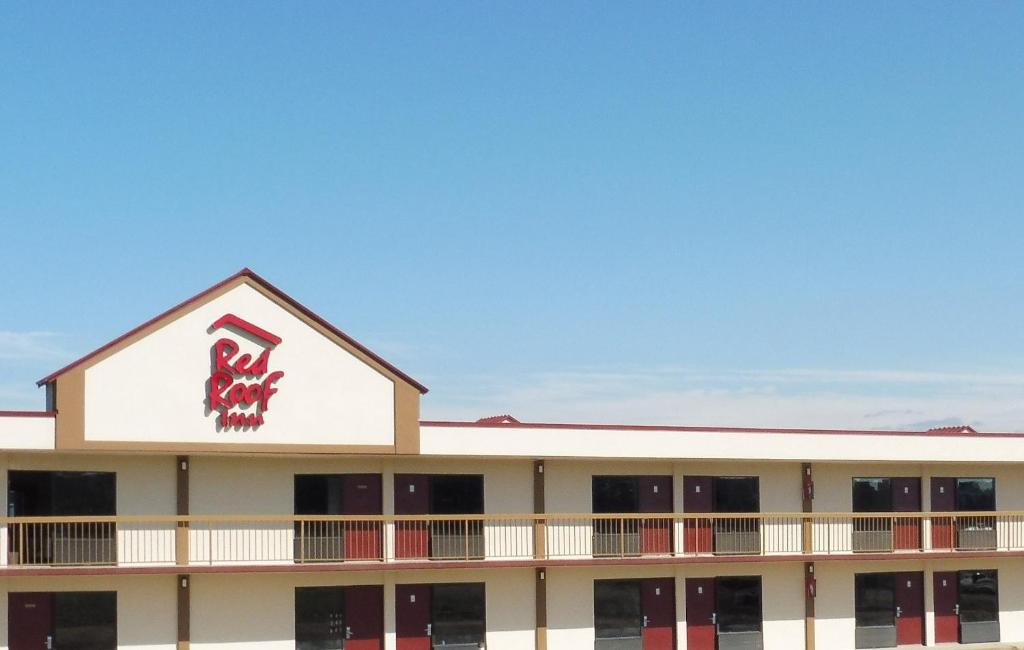 Red Roof Inn Fredericksburg South image