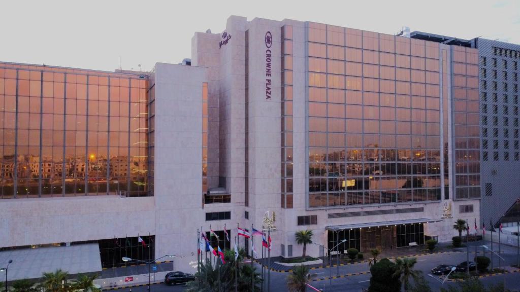 Crowne Plaza Kuwait Al Thuraya City, an IHG Hotel photo 2