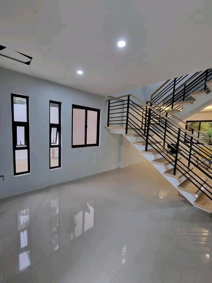 Unique apartment photo 3