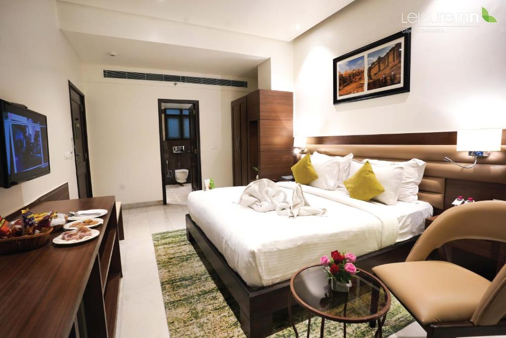 Leisure Inn Grand Chanakya photo 3