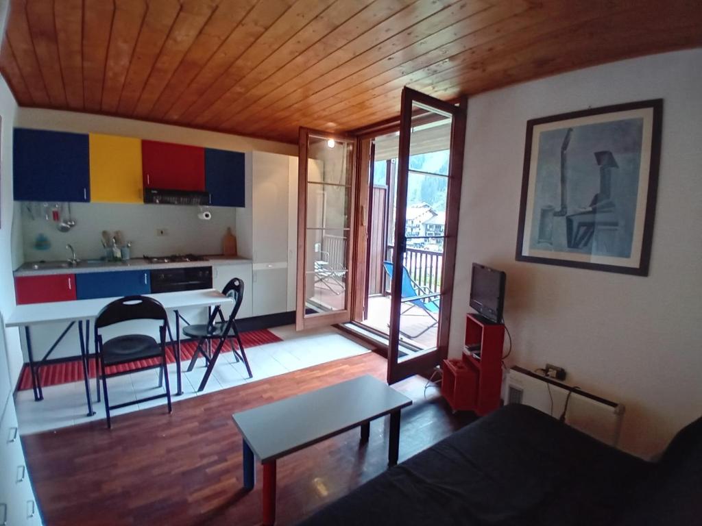 La casa nel cuore di La Thuile photo 1