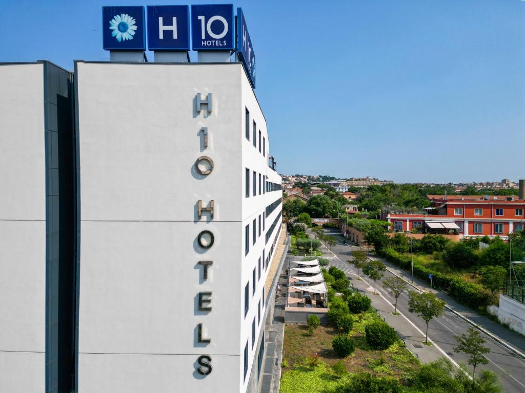 H10 Roma Città photo 4
