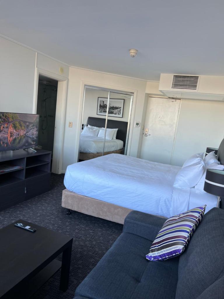Prestige Hyde Park Studio Apartment photo 4