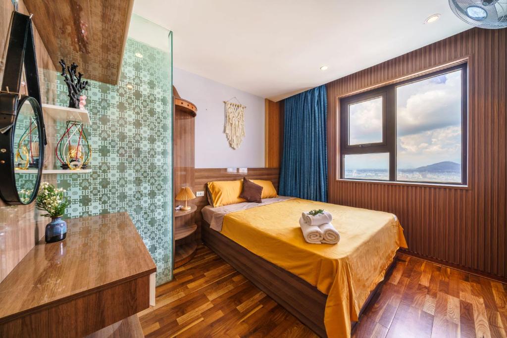 Dragon Bridge view, 2BR,Apartment-nearby My Khe beach 100met