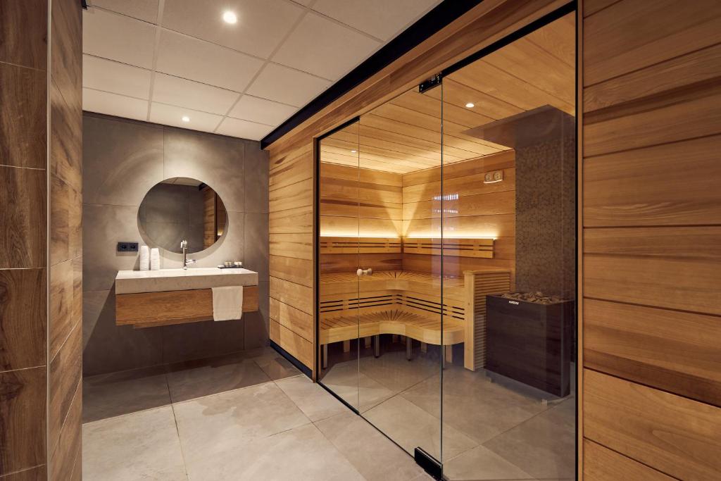 Van der Valk Hotel Leeuwarden photo 4