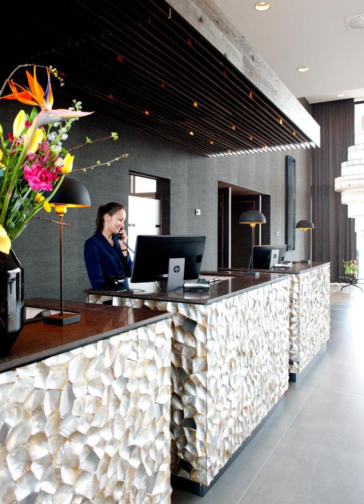 Van der Valk Hotel Leeuwarden photo 2